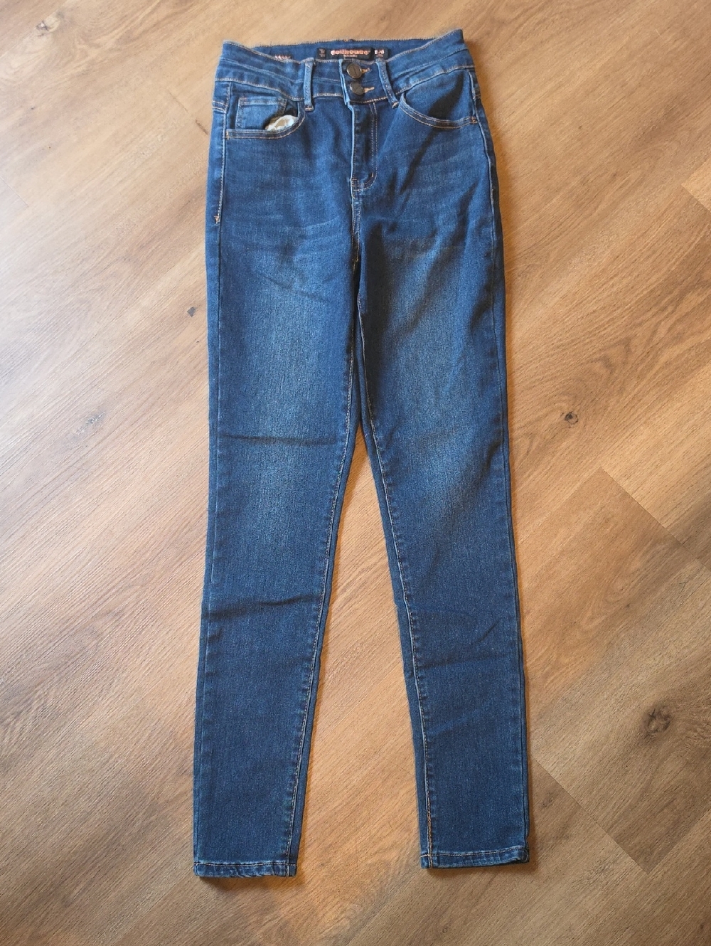 Dollhouse High-Rise Skinny Jeans in Dark Blue